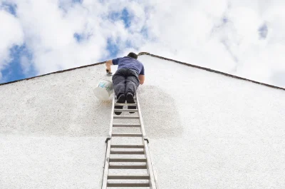 Peinture extérieure à Hôpital-Camfrout — façades et ravalement